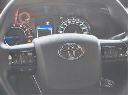 تويوتا هايلوكس